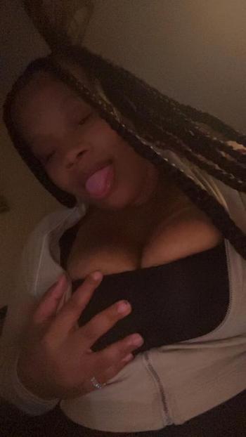 434-554-8144, 25  female escort, Danville
