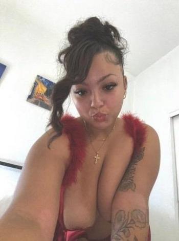334-233-8672, 26  female escort, Danville